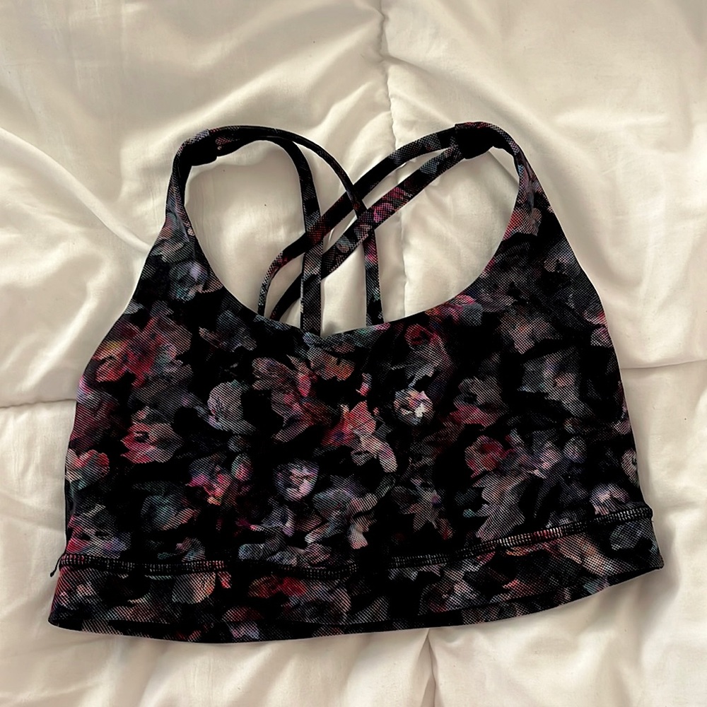 Lululemon Size 8 Sports Bra